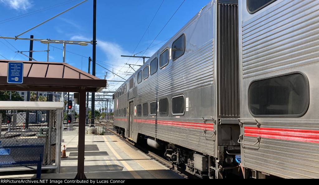 Caltrain 4005